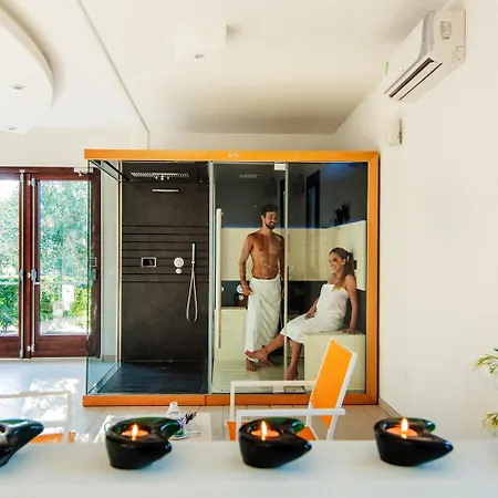 Giardino Degli Ulivi Masseria Hotel 4*