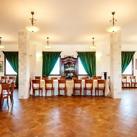 Hotel Giardino Degli Ulivi Masseria 4*