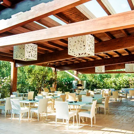 Hotel Giardino Degli Ulivi Masseria Margherita Di Savoia