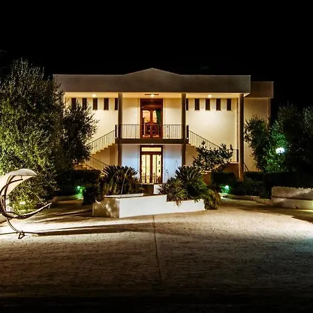 Giardino Degli Ulivi Masseria 4*